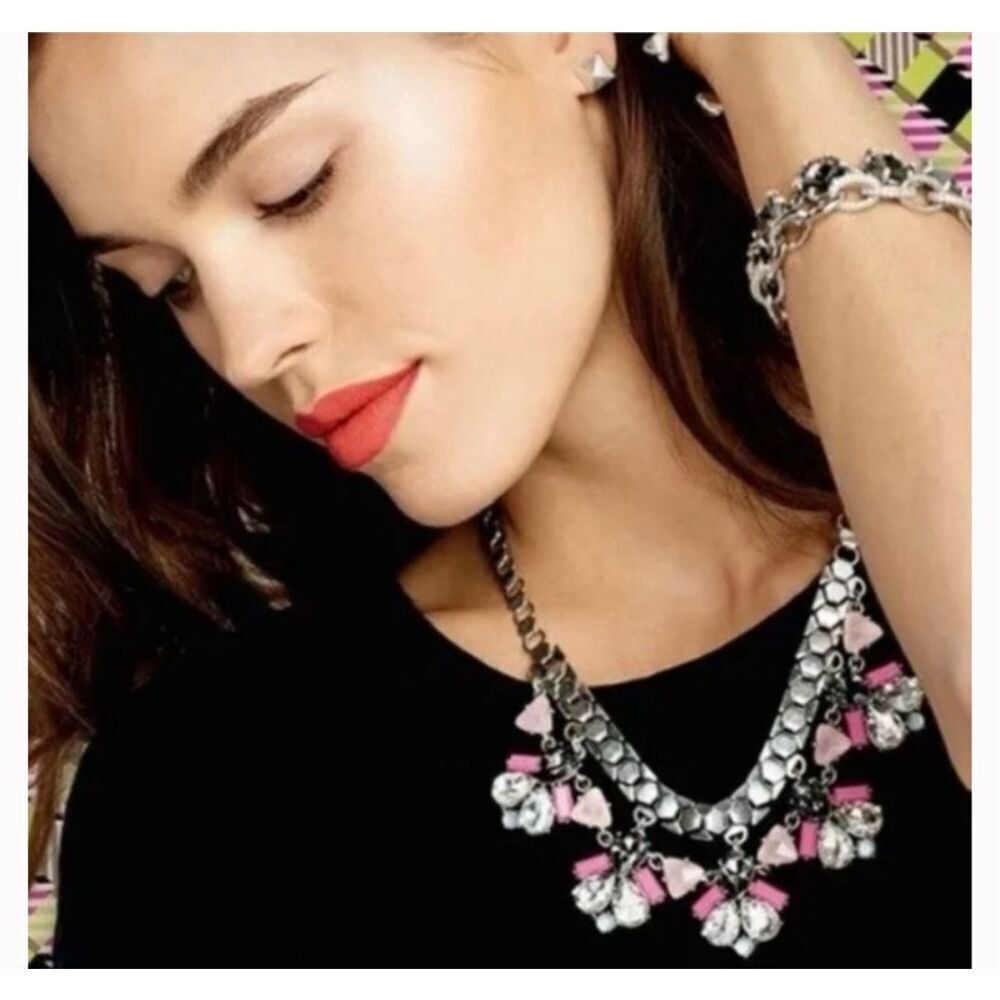 Stella and Dot Callie necklace - Picture 2 of 10